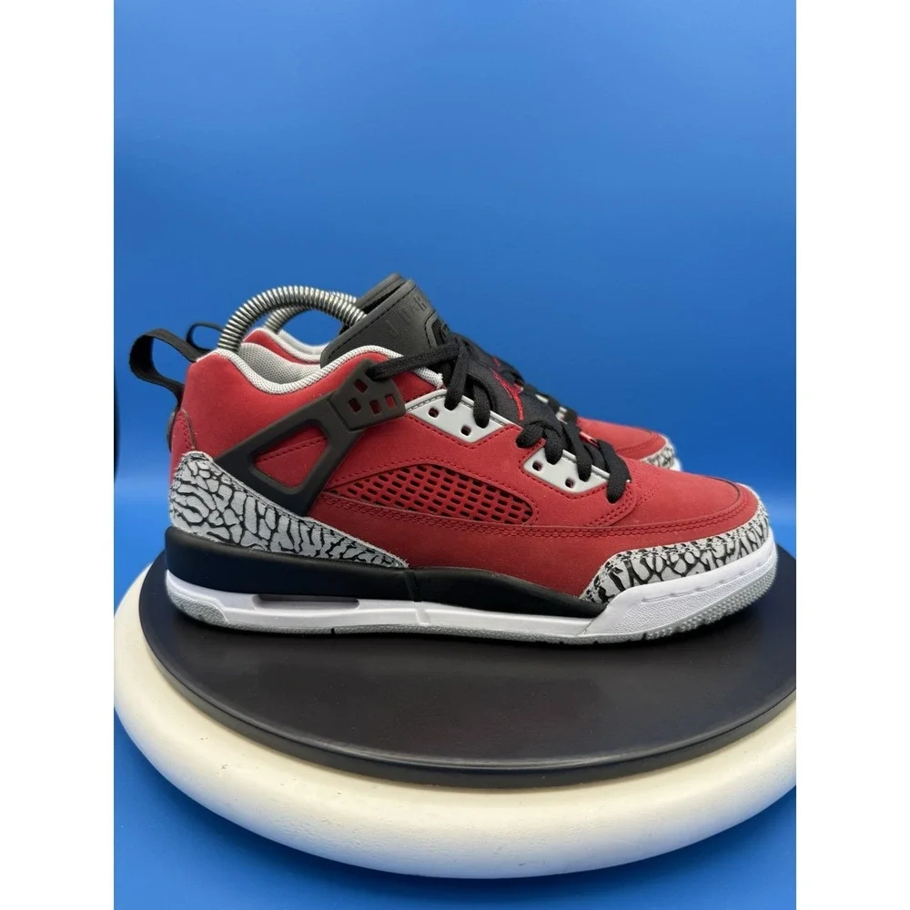 Air Jordan Spizike Low GS Toro Red Youth Size 6.5Y Retro Sneakers FQ3950-600 NEW